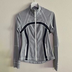Lululemon Define Jacket White/Black - Size 6